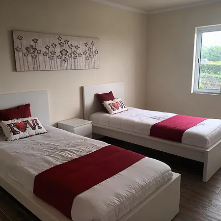 Casa Do Capitao-mor * Sao Mateus (Terceira)